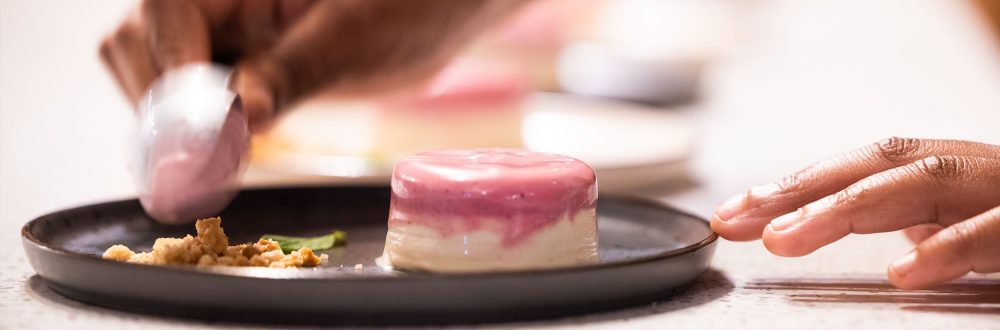 African Safaris: Luxury African safaris African safari tours Private African safaris Custom African safaris Wildlife safaris Africa South Africa Specific: South Africa safaris Luxury safaris South Africa Safari tours South Africa Kruger National Park safaris (if applicable, consider adding specific park names) South African wildlife South Africa travel Types of Experiences/Accommodation: Curated safari itineraries Private safari experiences Luxury safari villas High-end safari accommodation Boutique safaris Exclusive safaris Keywords related to Luxury & Exclusivity: Luxury travel Africa Premium safaris Bespoke safaris Customized travel Africa Signature safaris General Safari Terms: Wildlife photography safaris Safari adventures African wilderness tours Safari travel guide Safari blog